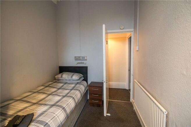 Bedroom (2)