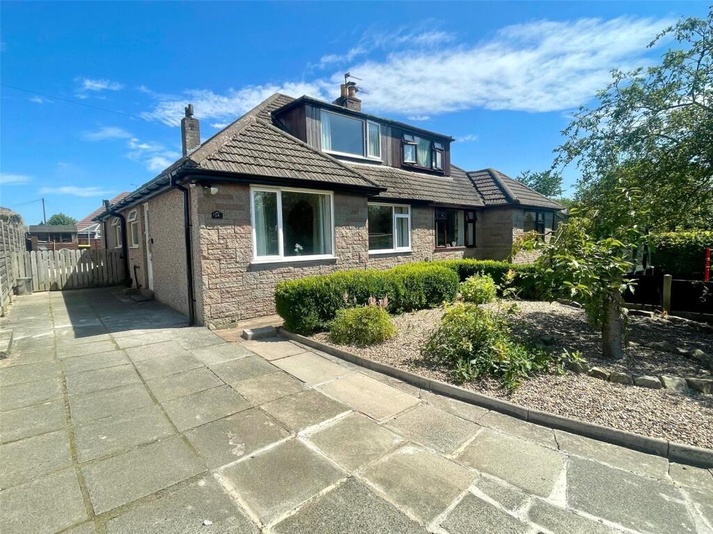 Main image of property: Meadow Park, Galgate, Lancaster, Lancashire, LA2