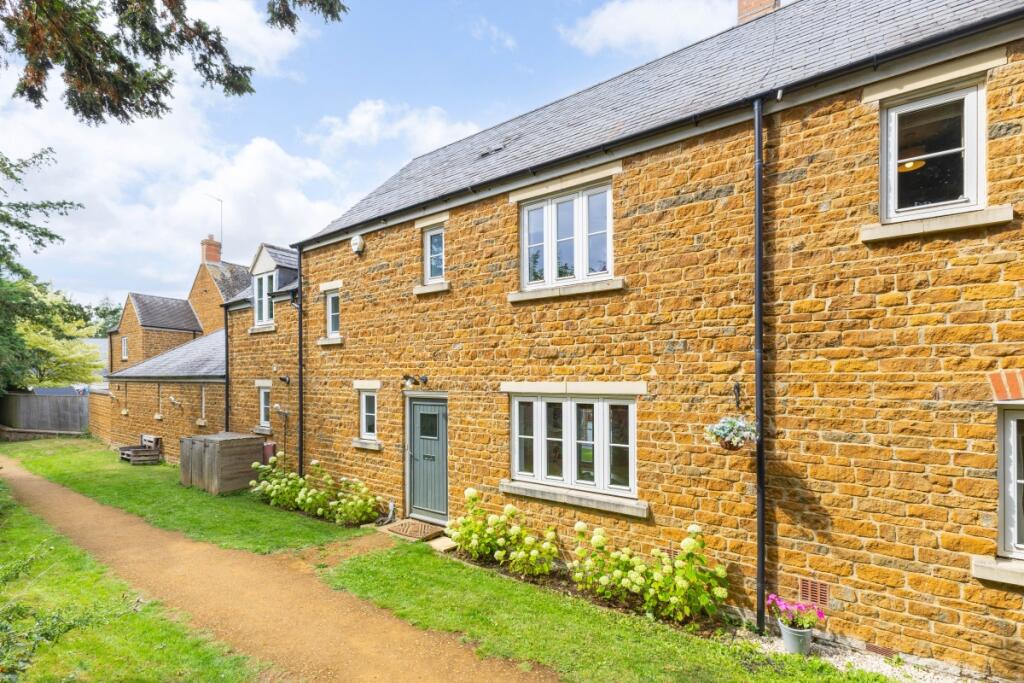 Main image of property: Long Wall Adderbury OX17