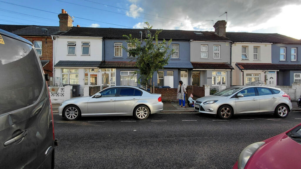 Main image of property: Clarence Street, Southall, UB2