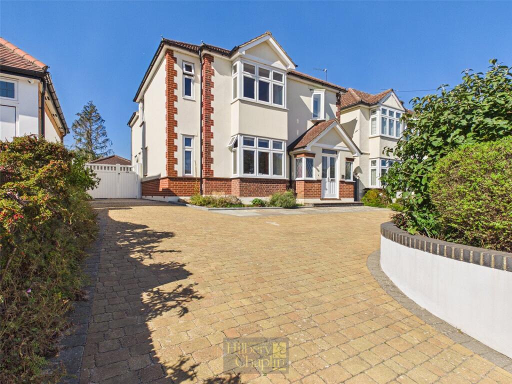Main image of property: Chelmsford Road, Shenfield, Brentwood, Essex, CM15