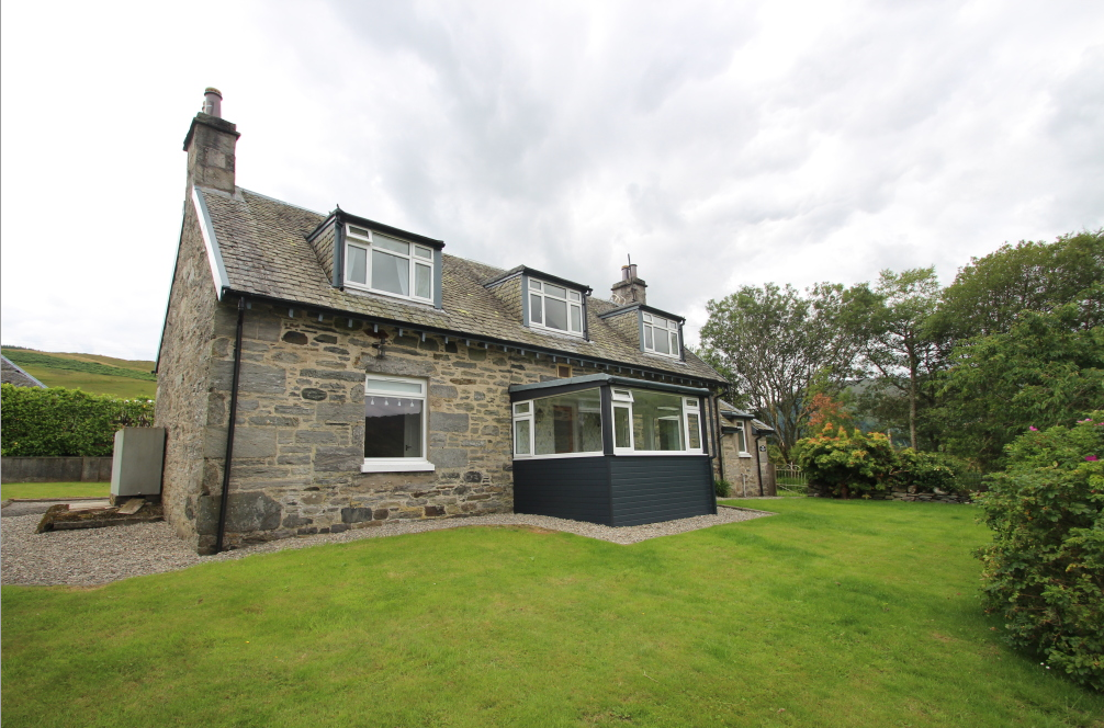 Main image of property: Carstraan Farm, Lochearnhead