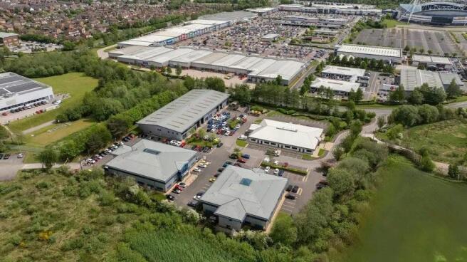 futuraonefuturaoneofficesboltonmiddlebrook1.jpg