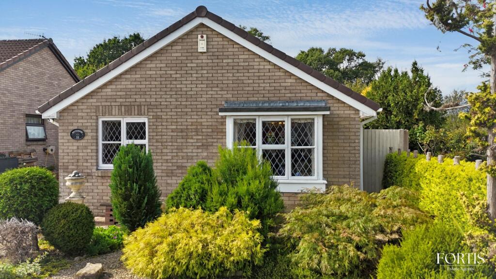 Main image of property: Nant Y Dowlais, Cardiff, CF5