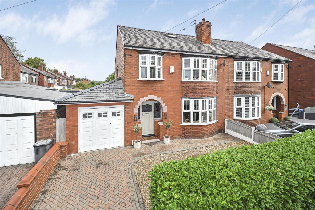 Main image of property: Manchester Road, Leigh