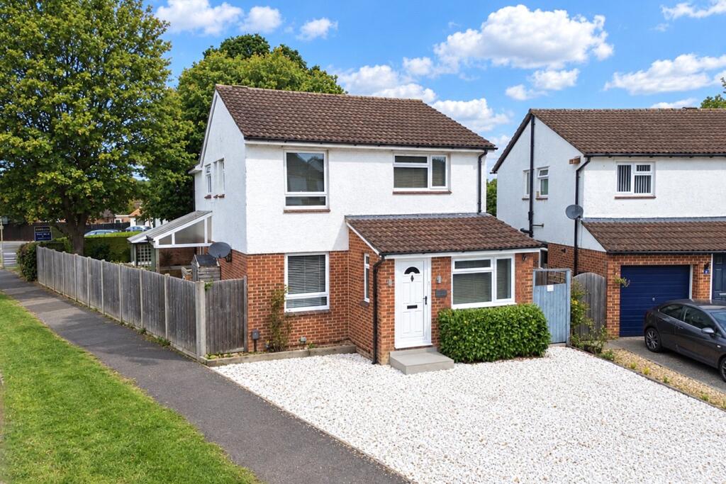 Main image of property: Ramsdell Close, Tadley, Hampshire, RG26