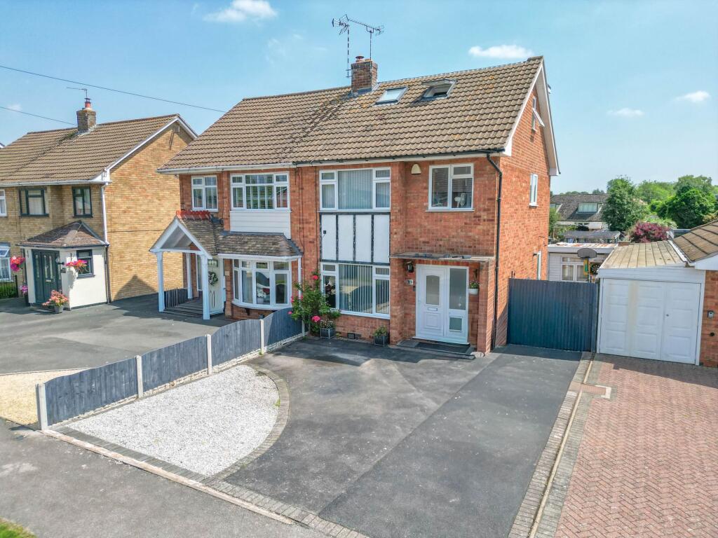 Main image of property: Stonewell Crescent, Nuneaton, CV11