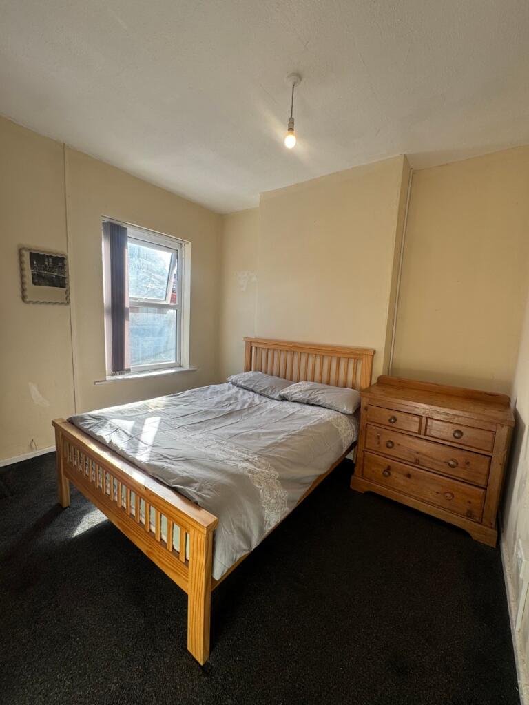 Main image of property: Room avaliable, Percy Road, Sparkhill,Birmingham