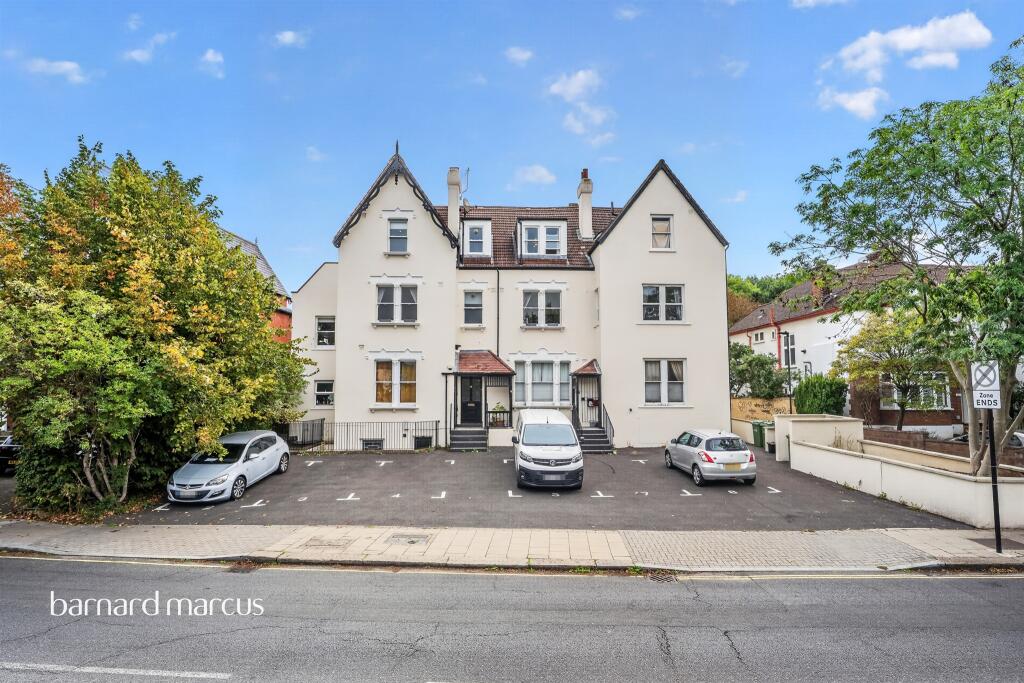 Main image of property: Valley Road, London