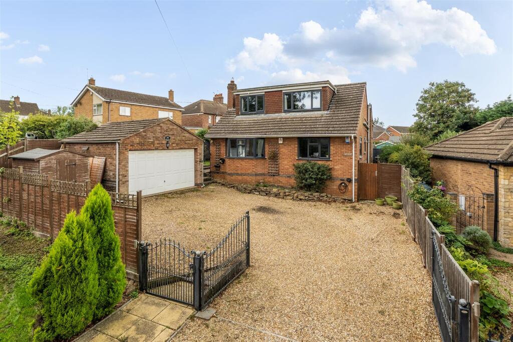 Main image of property: Daventry Road, Kilsby, Rugby, CV23