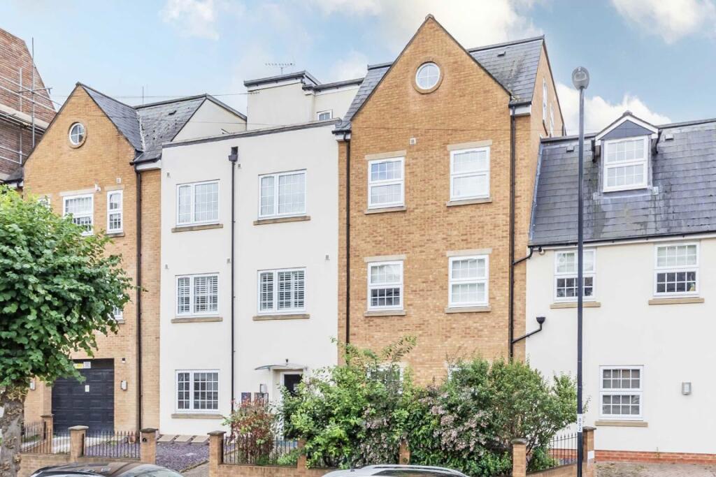 Main image of property: Semley Road, London