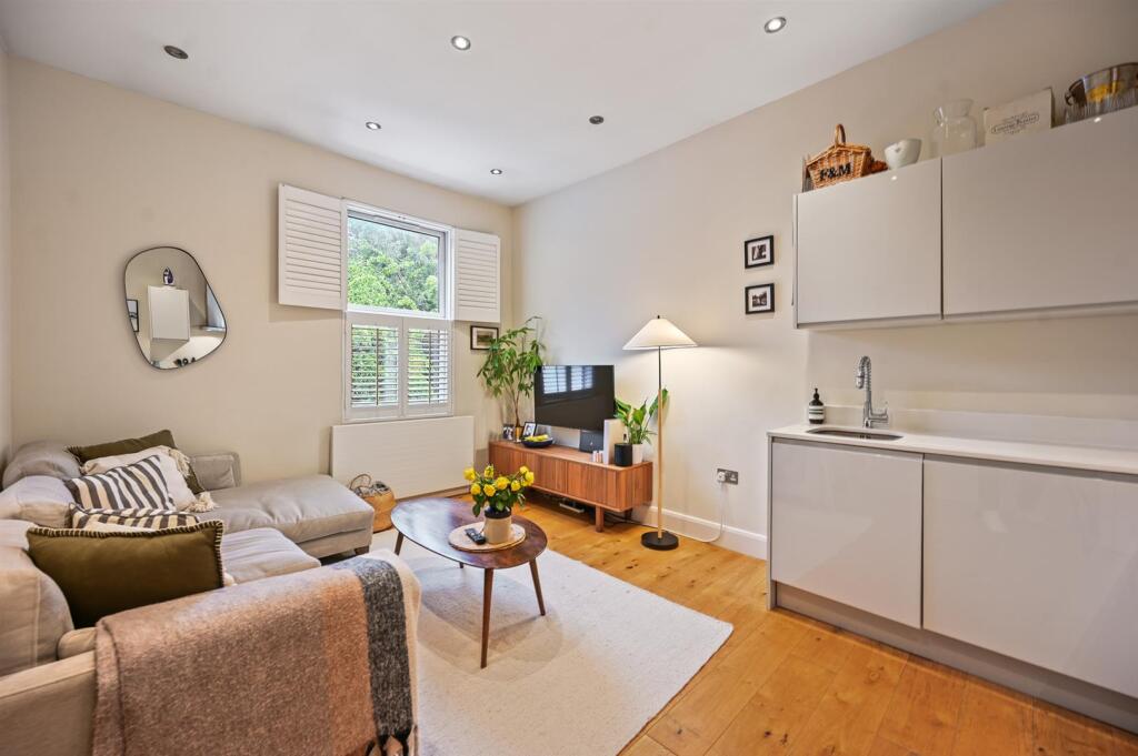 Main image of property: Rondu Road, Cricklewood, NW2