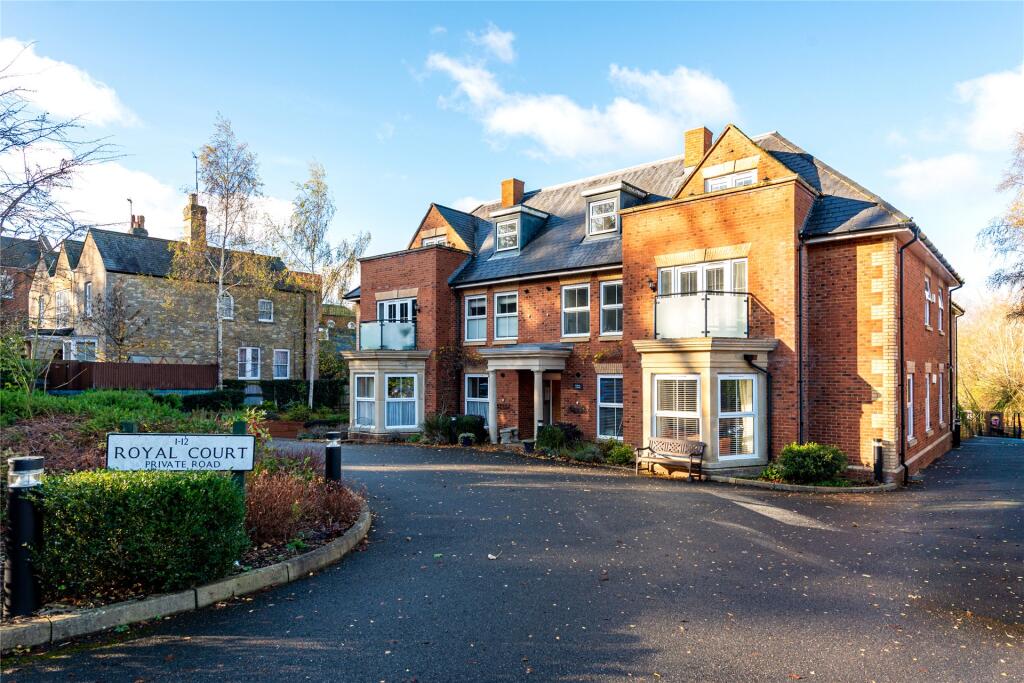 Main image of property: Chandos Road, Buckingham, Buckinghamshire, MK18