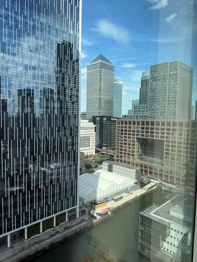 Main image of property: Landmark West Tower E14 9AL
