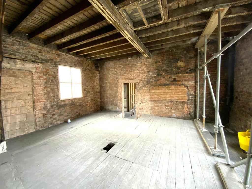 01 floor  IMG_0858.jpg