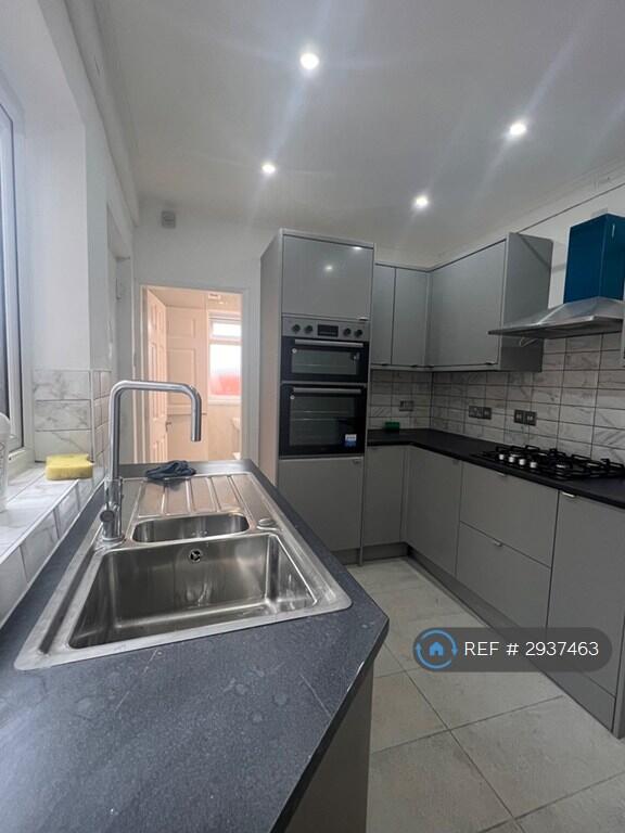 Main image of property: Warrington Road Wigan, Wigan, WN2