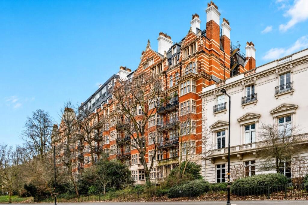 Main image of property: Parkside, Knightsbridge, SW1X