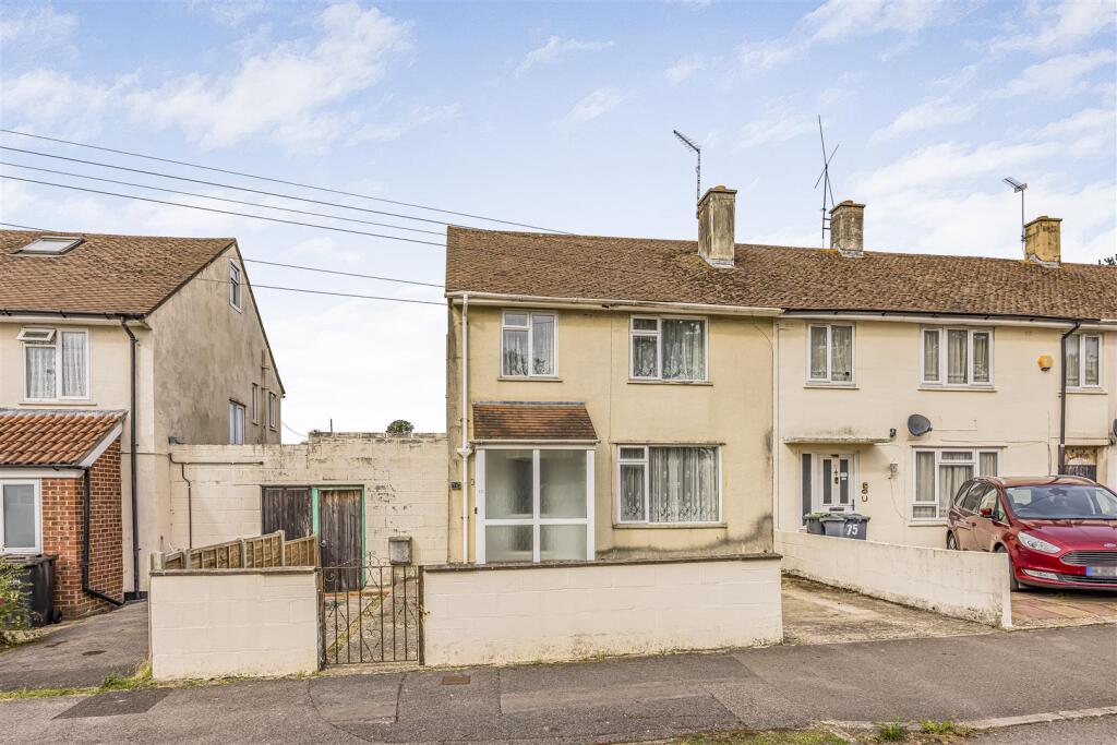 Main image of property: Bramdean Drive, Havant