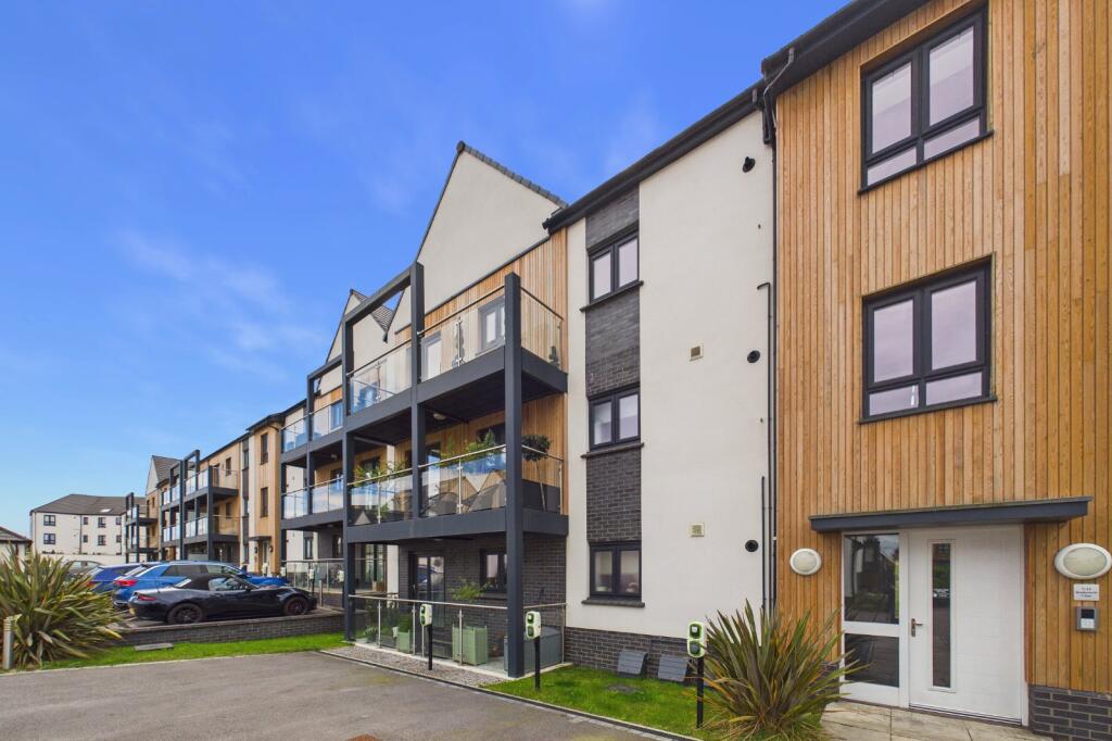Main image of property: Brodsworth Close, Leeds, West Yorkshire, LS15