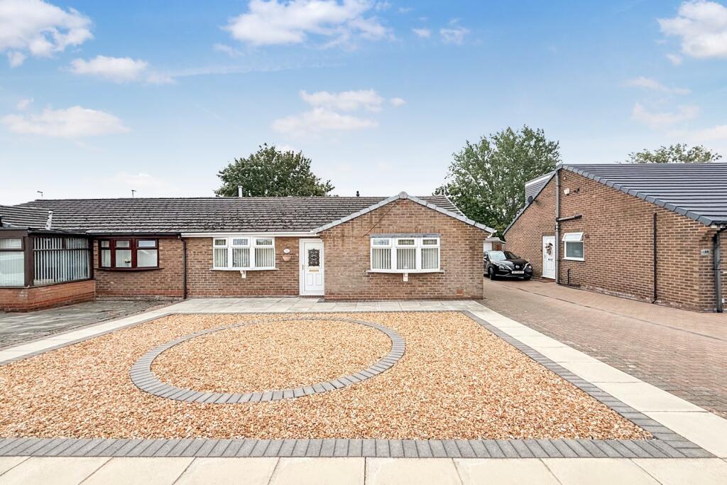 Main image of property: Oakdene Avenue, Woolston, WA1  4NU