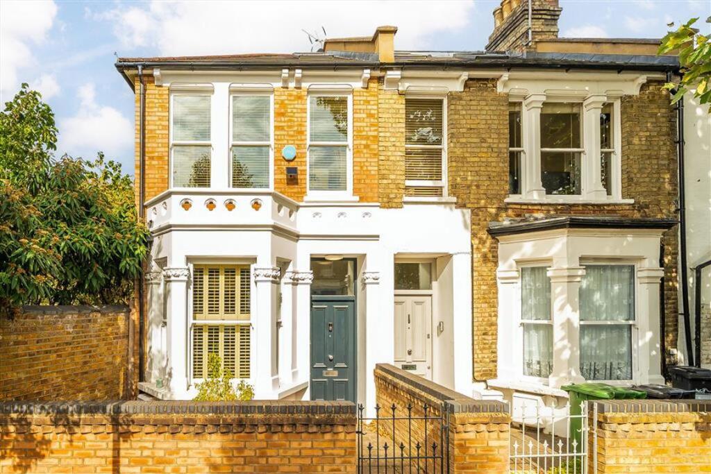 Main image of property: Wendell Road, Shepherd's Bush