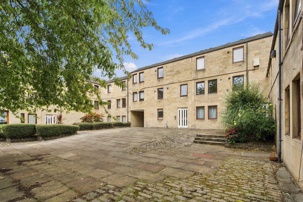 Main image of property: 1/2 Jamaica Mews, New Town, Edinburgh, EH3 6HL
