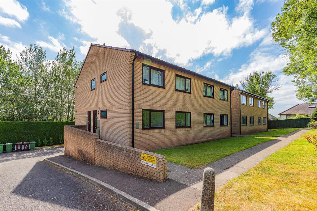 Main image of property: Hollybush Heights, Cardiff