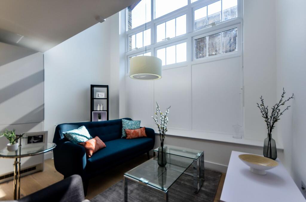 Main image of property: Severn Court, Limehouse, London, E14