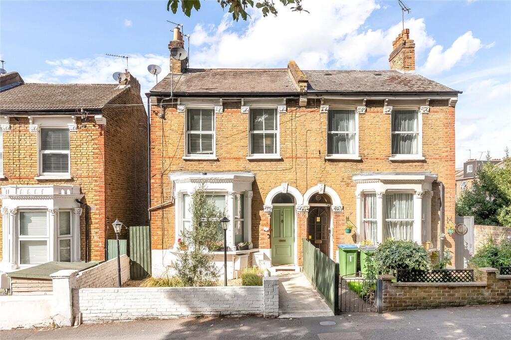 Main image of property: Sundorne Road, London, SE7