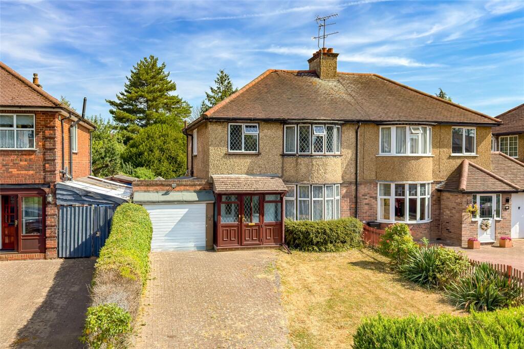 Main image of property: Hatfield Road, St. Albans, Hertfordshire, AL4