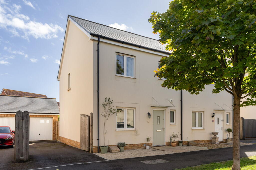 Main image of property: The Finches, Portishead, Portishead, BS20 7NE