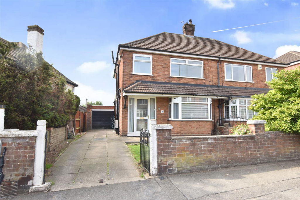 Main image of property: Trinity Road, Cleethorpes