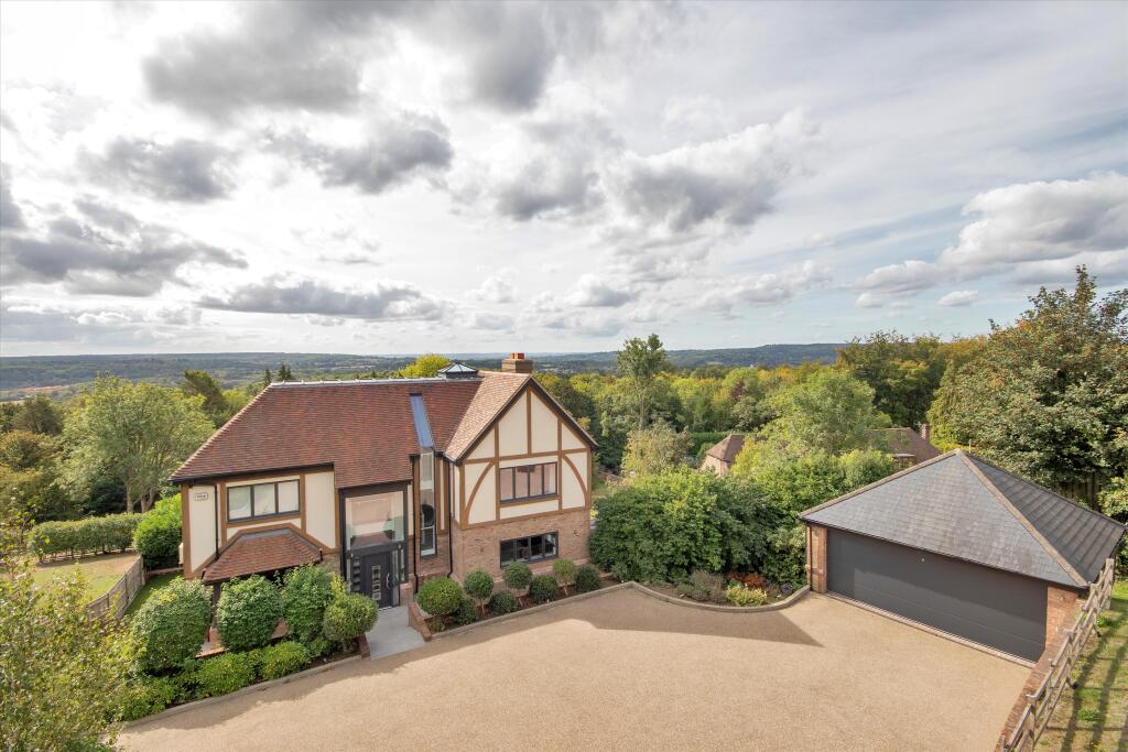 Main image of property: Gravesend Road, Wrotham, Sevenoaks, Kent TN15