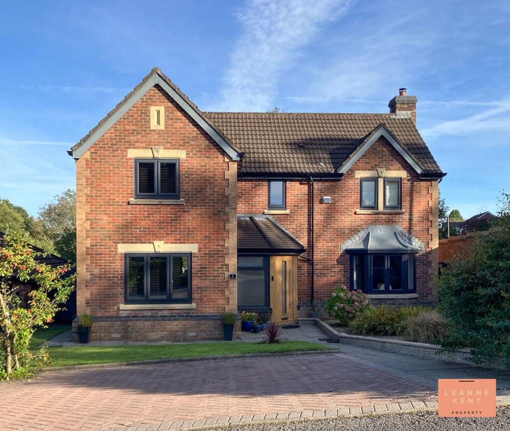 Main image of property: Clos Gwernydd, Caerphilly, CF83