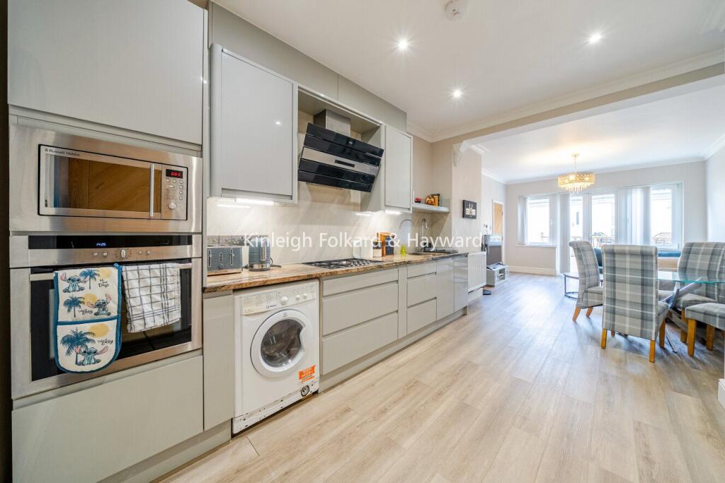 Main image of property: Rosedene Avenue, London, SW16