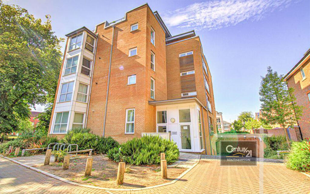Main image of property: |Ref: L822524|, Alexander Place, The Avenue, Southampton, SO17 1YB