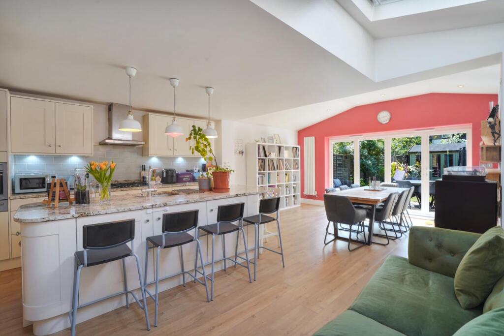Main image of property: Melbourne Grove, East Dulwich, London, SE22