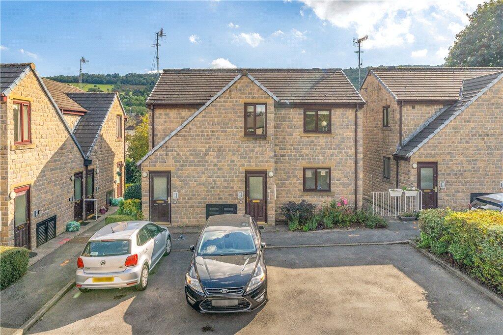 Main image of property: Tealbeck Approach, Otley, West Yorkshire, LS21