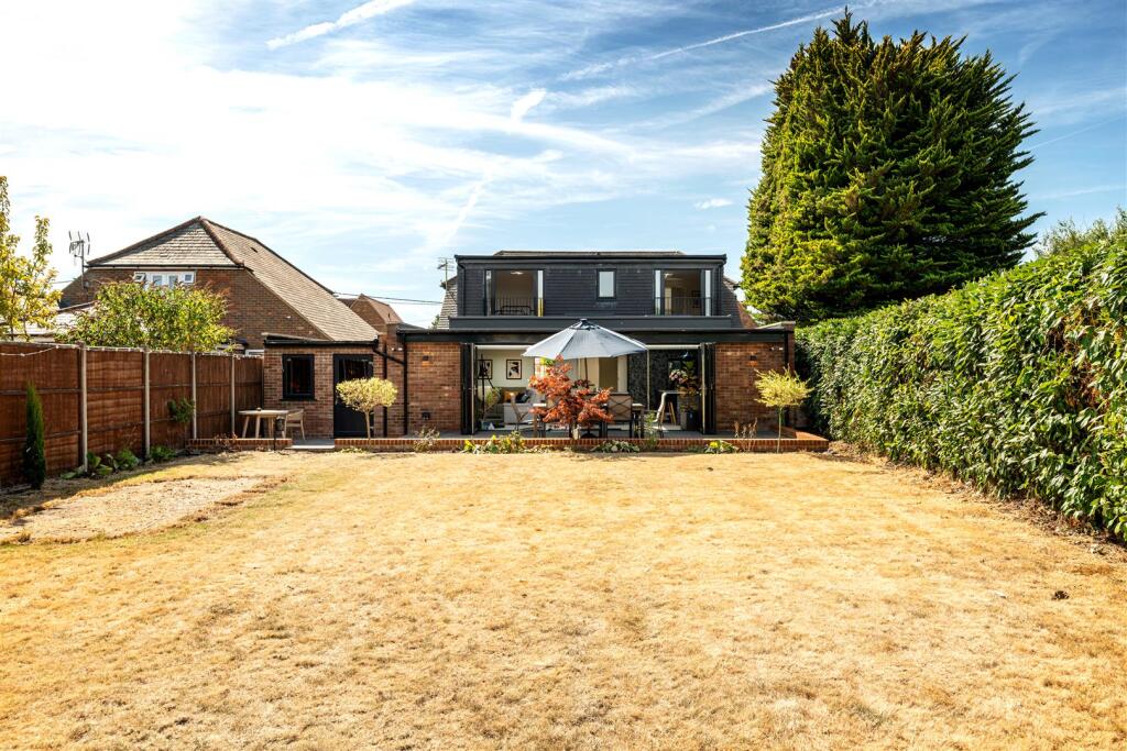 Main image of property: Parish Piece, Holmer Green