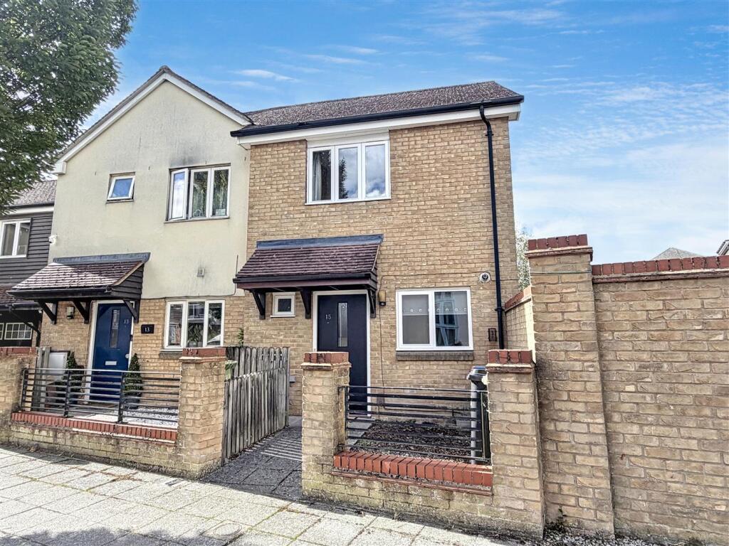 Main image of property: Cavan Way, Broughton, Milton Keynes