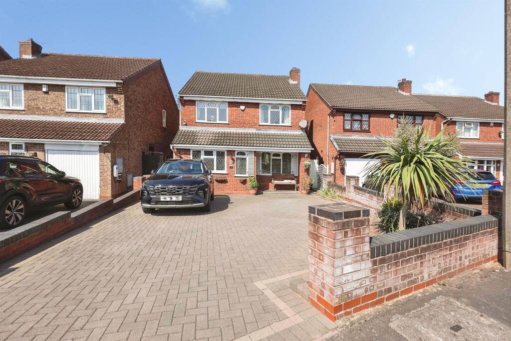 Main image of property: Castle Crescent, Birmingham