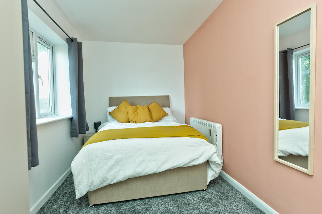 Main image of property: ROOM 2 , Wingfield Close, Shrewsbury, Shropshire