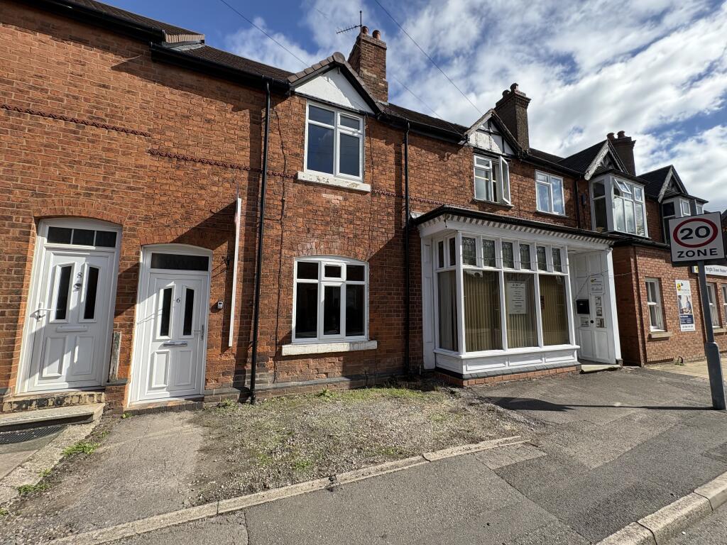 Main image of property: Poplar Road, Dorridge, Solihull, B93 8DB