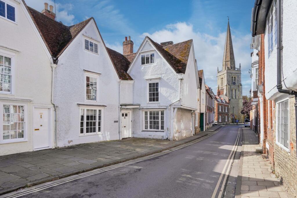 Main image of property: Helensbourne, 34 East St. Helen Street Abingdon OX14 5EB