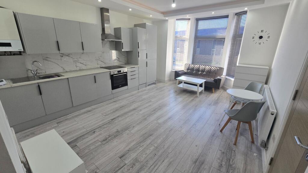 Main image of property: Woolfield House, Wash lane