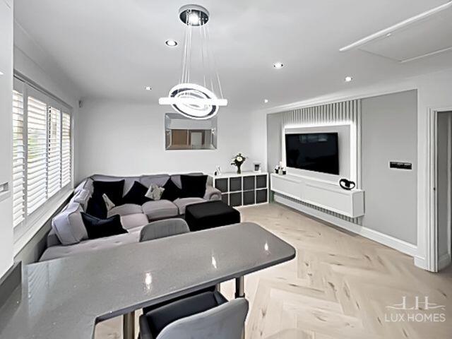 Main image of property: Crescent Road, Brentwood, CM14