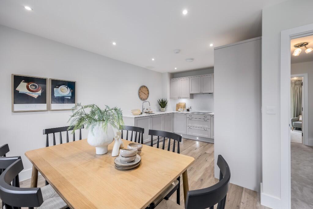 Main image of property: Newtown Road,
Warsash,
SO319ZL