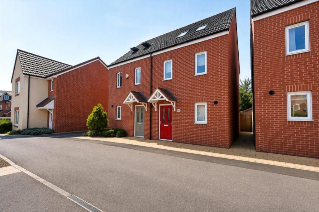 Main image of property: Brickworth Place, Swindon, Wiltshire, SN3
