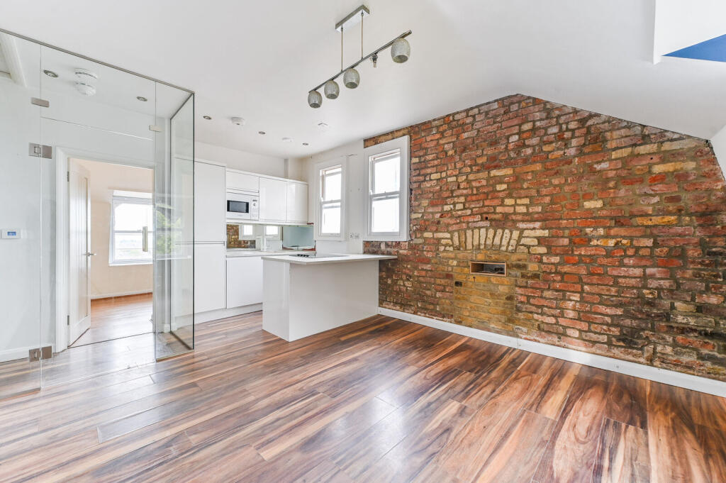 Main image of property: THE HEIGHTS, BEAUCHAMP ROAD, LONDON, SE19, Crystal Palace, London, SE19