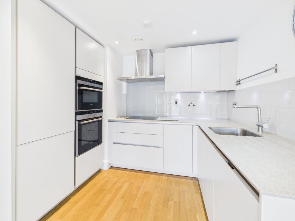 Main image of property: Oak End Way, Gerrards Cross, Buckinghamshire, SL9